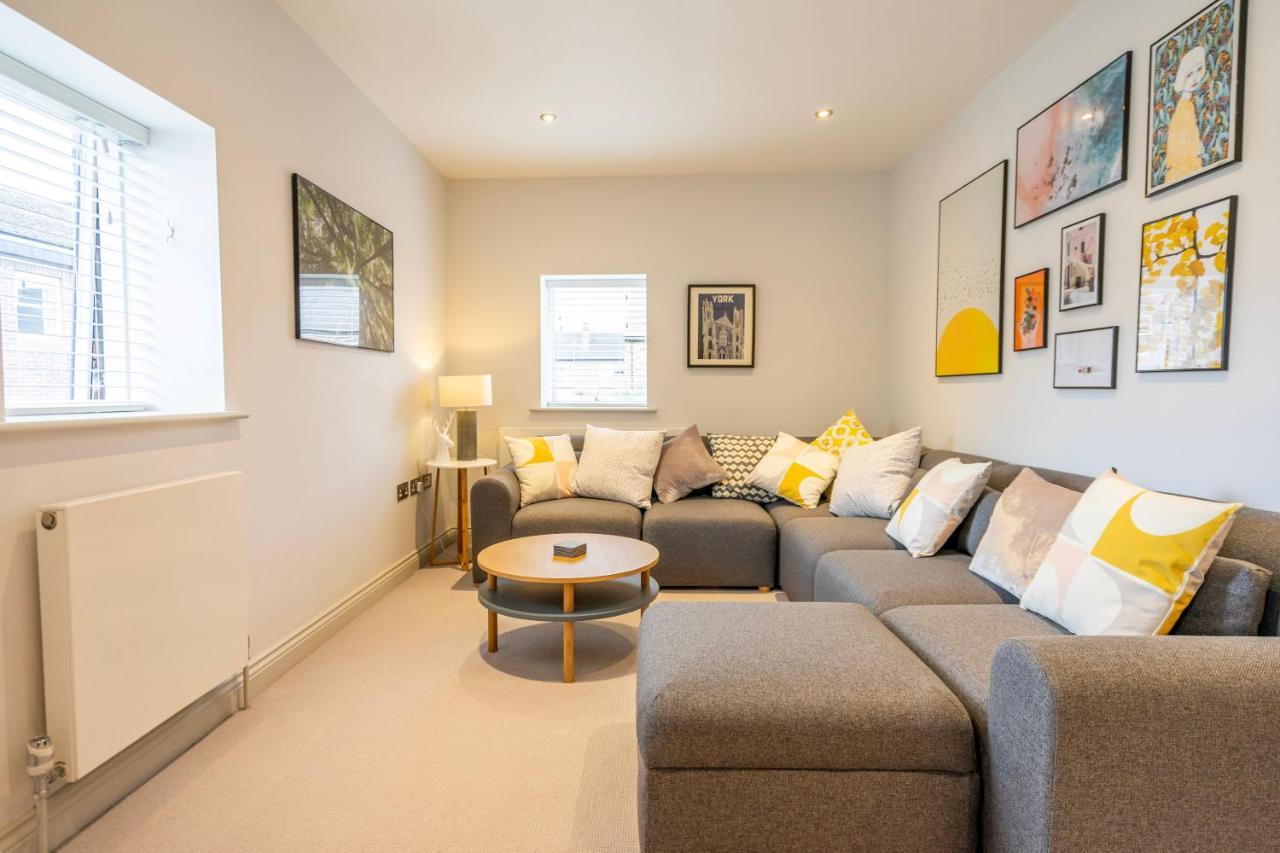 Apartamento One Clementhorpe Maltings York Exterior foto